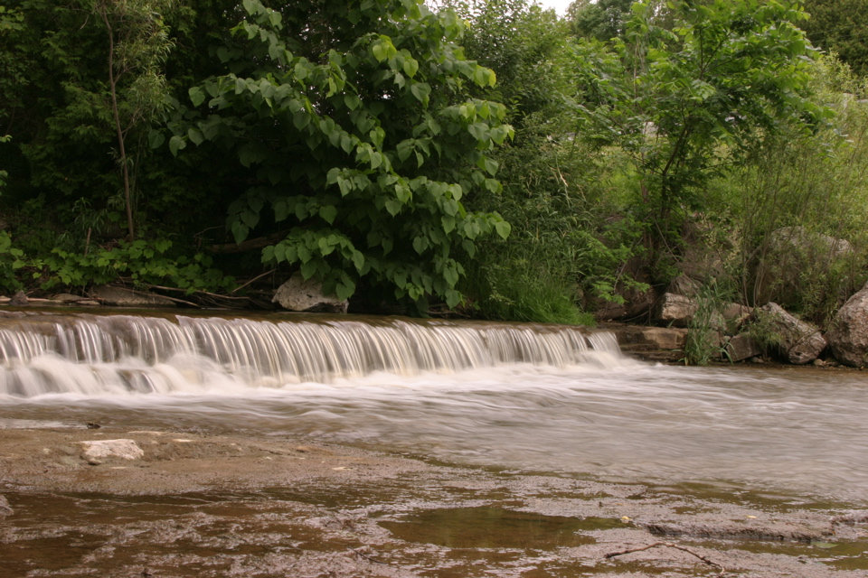 Small falls - roadside